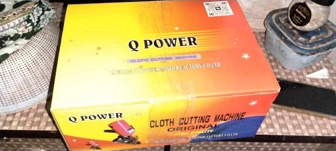 Clothes Cutting Machine 3