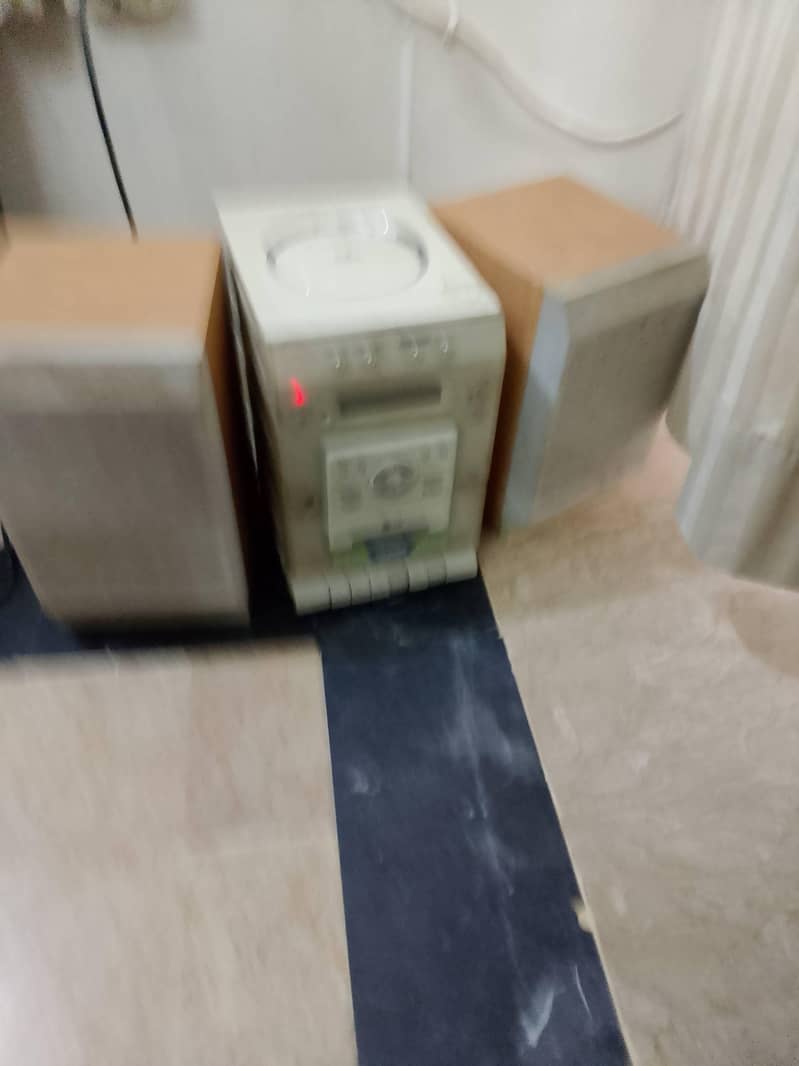 CD player 2