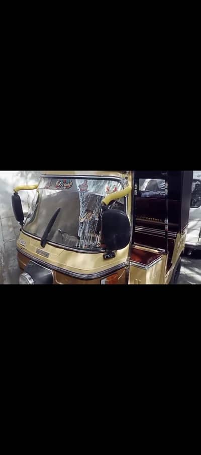 rozgar Rikshaw bilkul ok hai condition 10by 10 2021 model