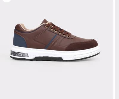 sneakers for men