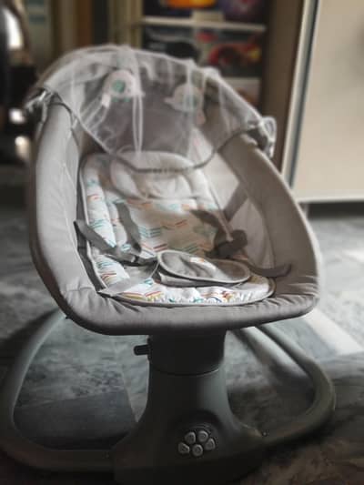10/10 condition Mastella swing