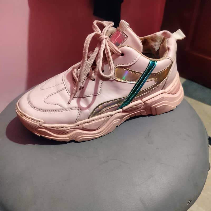 sneakers 0