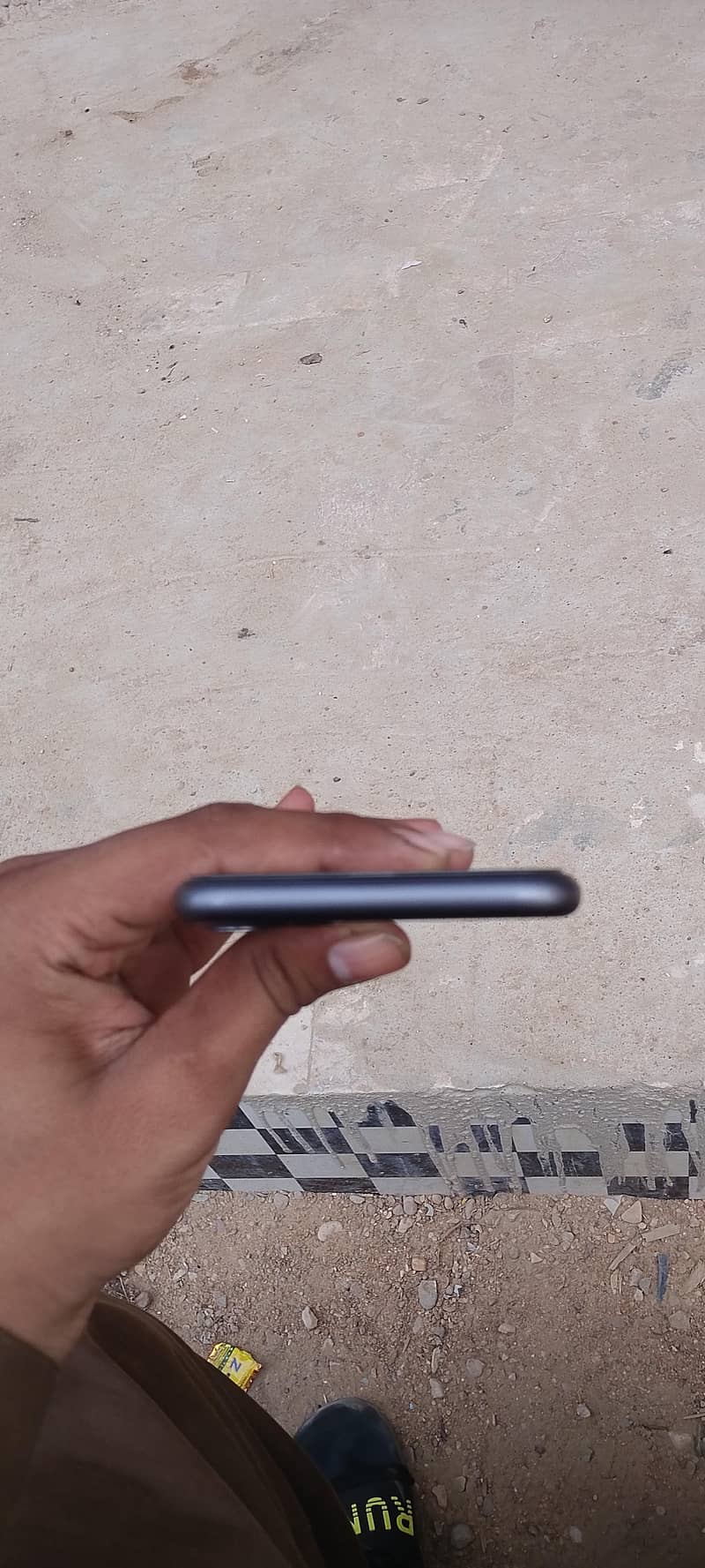 Apple iPhone 11 3