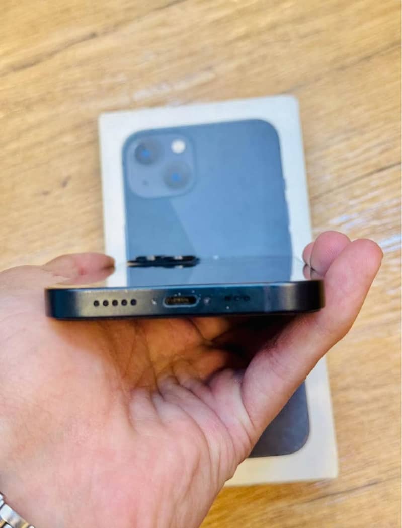 Iphone 13 2