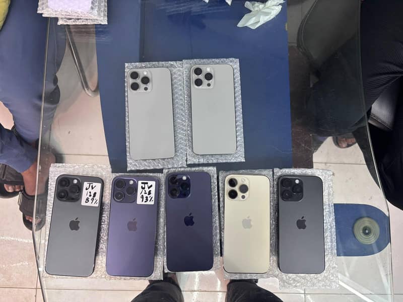 Apple iPhone 14 Pro Max 0
