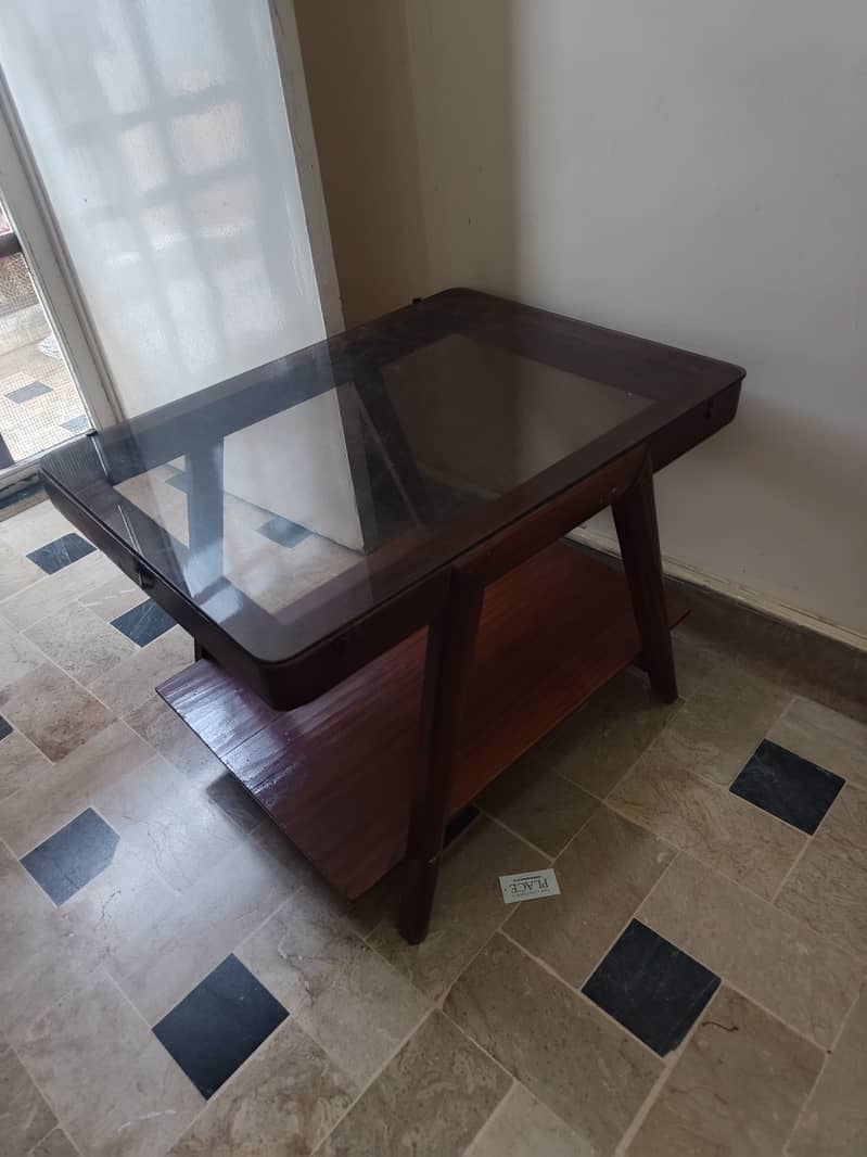 Table small 1