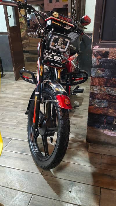 Honda 125 25 model