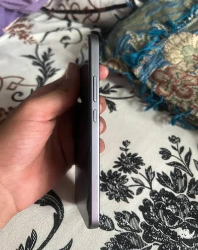 Realme 16air 5g                                                  10/10