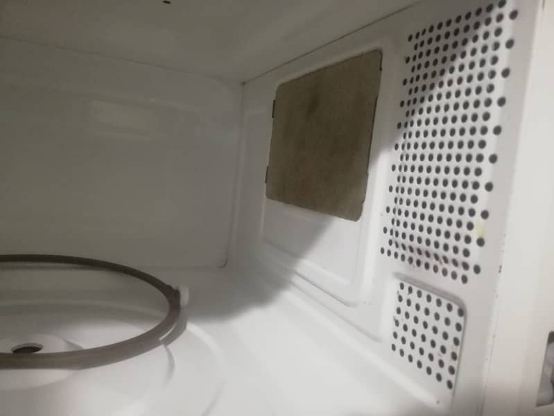 Dawlance Microwave 10/10 3
