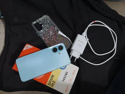 Tecno Spark Go 2