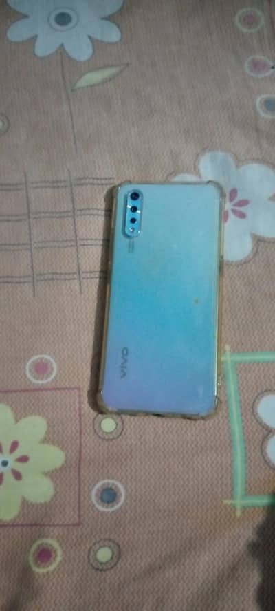 Vivo S1