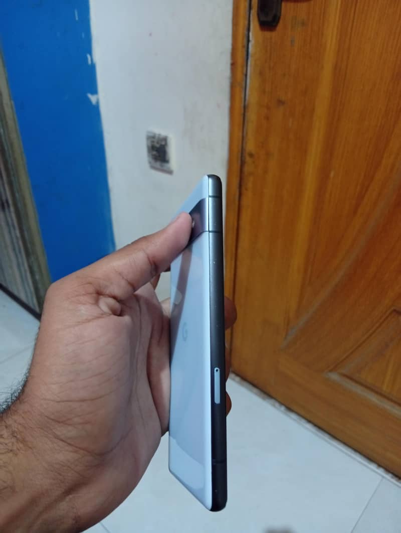 Google Pixel 7a 3