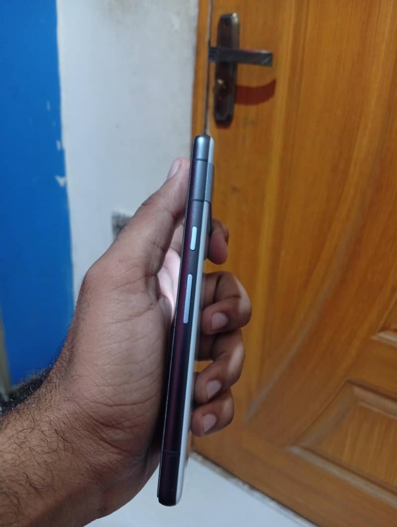 Google Pixel 7a 4