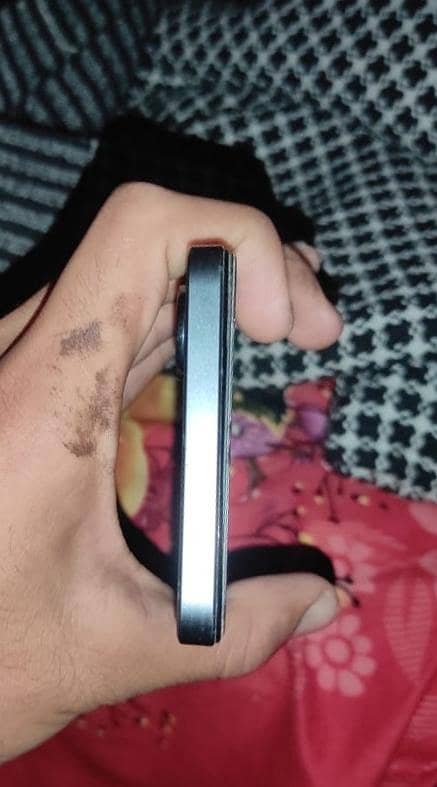 Realme Note 60x 4
