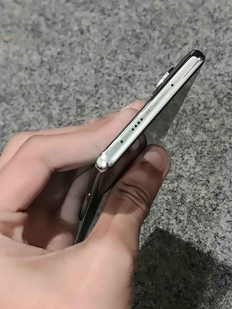 Tecno CAMON 40 Pro 2