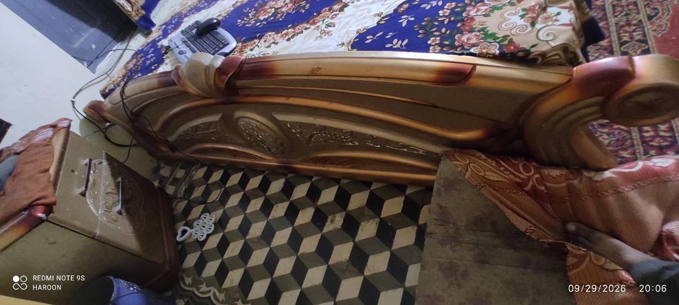 مکمل فرنیچر سیٹ فار سیل بہت ہی کم ریٹ پر 5