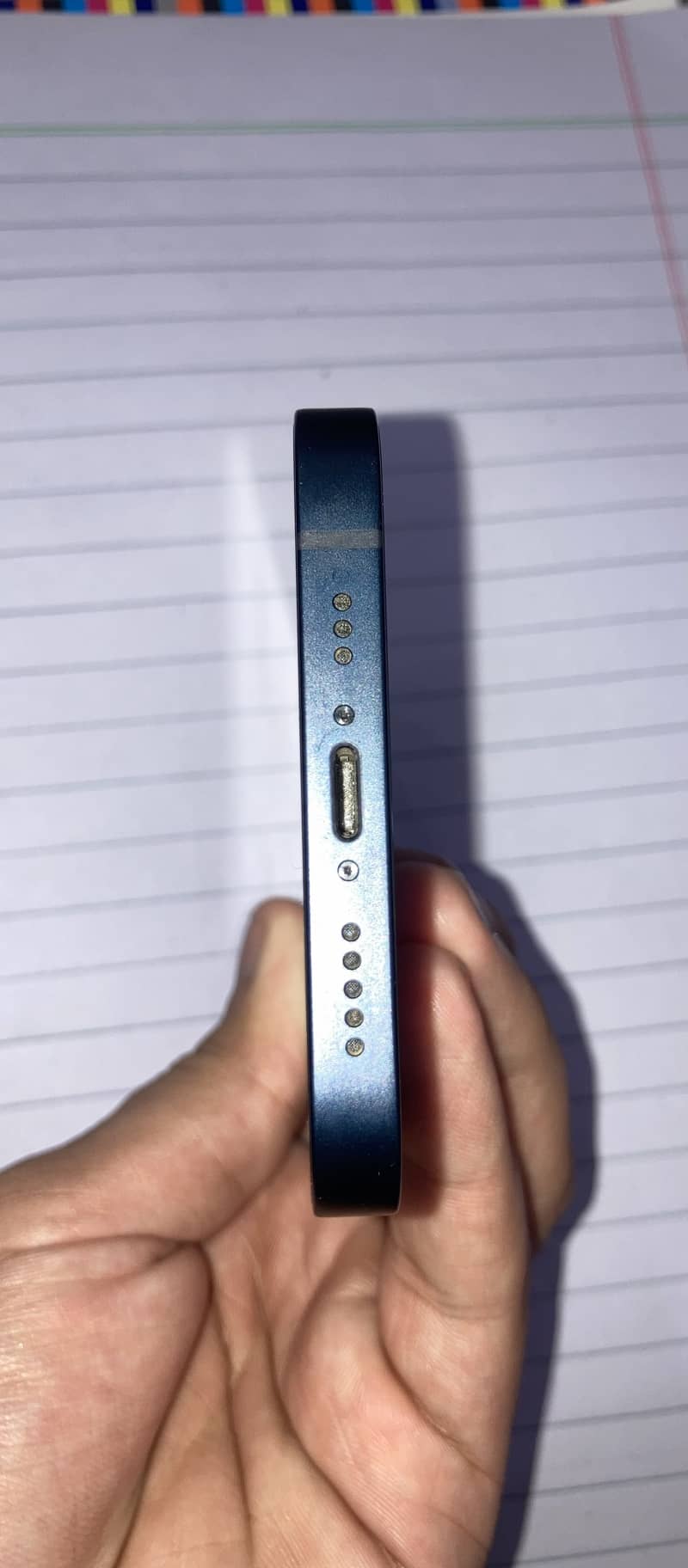 Apple iPhone 12 5