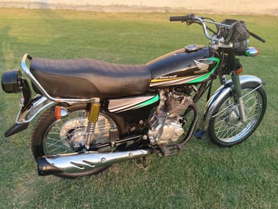 03080770120H 125 good condition all okay super condition