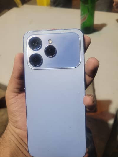Tecno Spark 40 6/128 With Box & Charger
