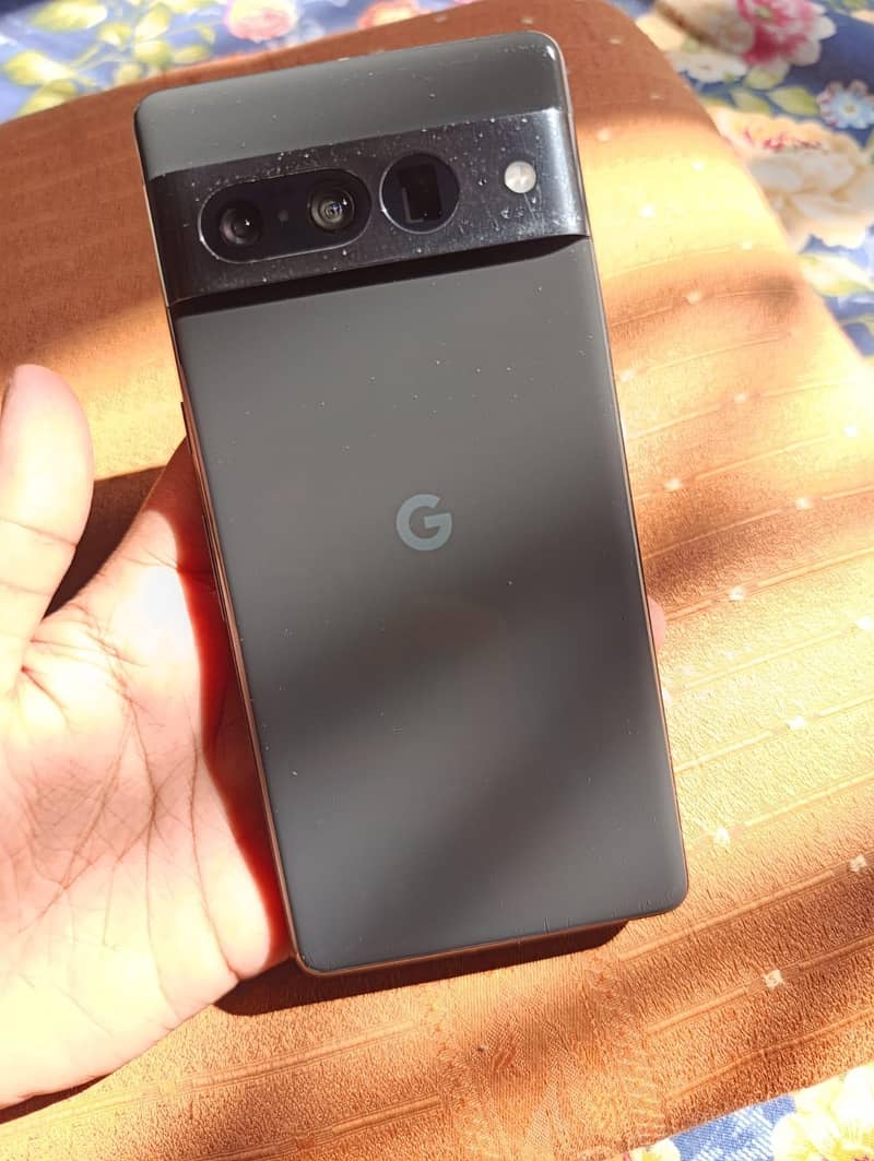 Google Pixel 7 Pro 9
