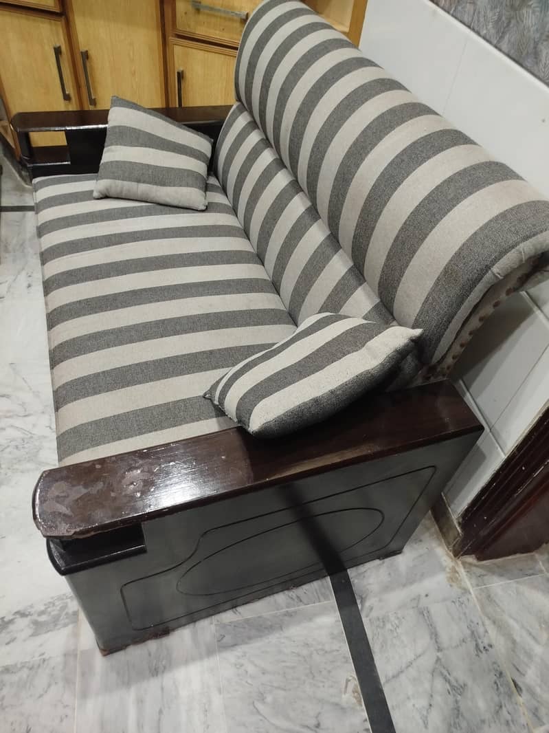 Sofa Set 7 Seater 0