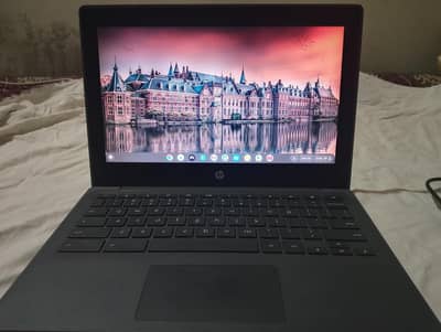 HP laptop Chromebook 4GB ram