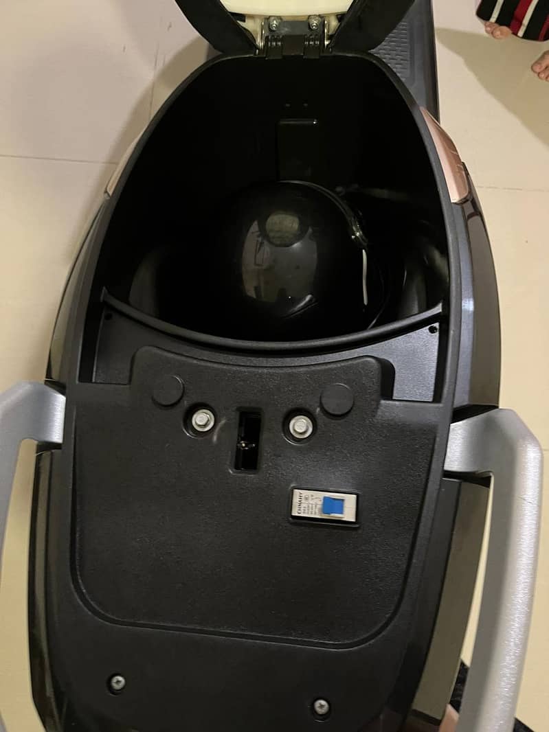 Revoo a12 3