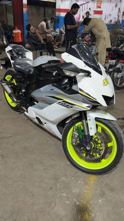 Yamaha YZF-R6 | 2025 Model Replica