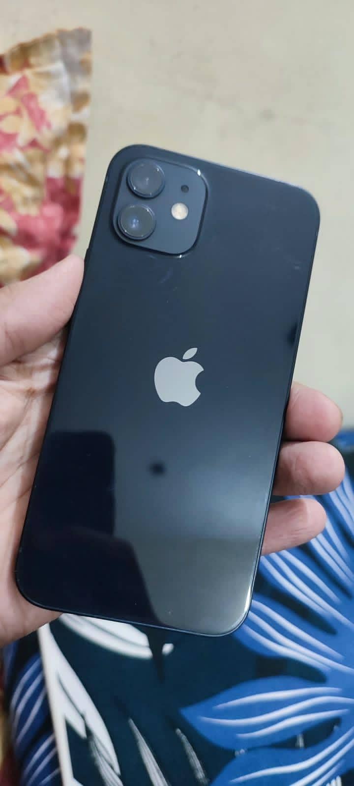 Apple iPhone 12 0