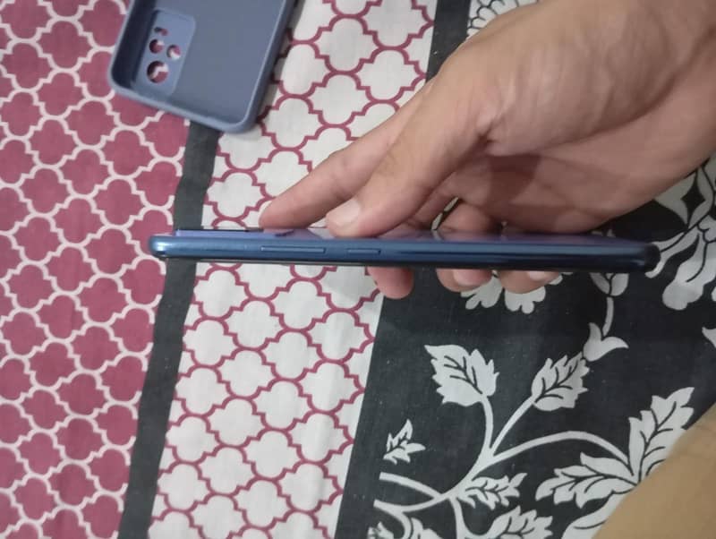 Vivo V21e 3