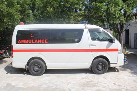 TOYOTA HIACE 214 GL