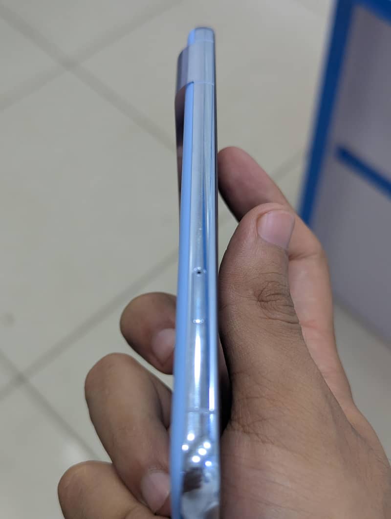 Google Pixel 8 Pro 4