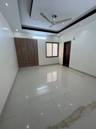 flat for sale 3 bed dd west open kda lease in juhar block 14