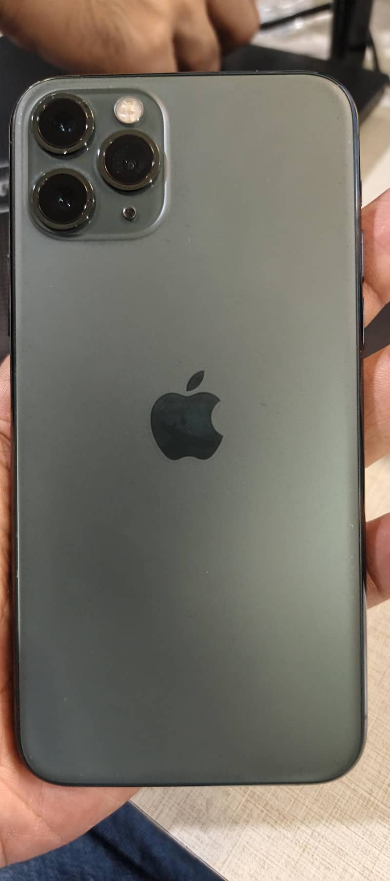 Apple iPhone 11 Pro 3