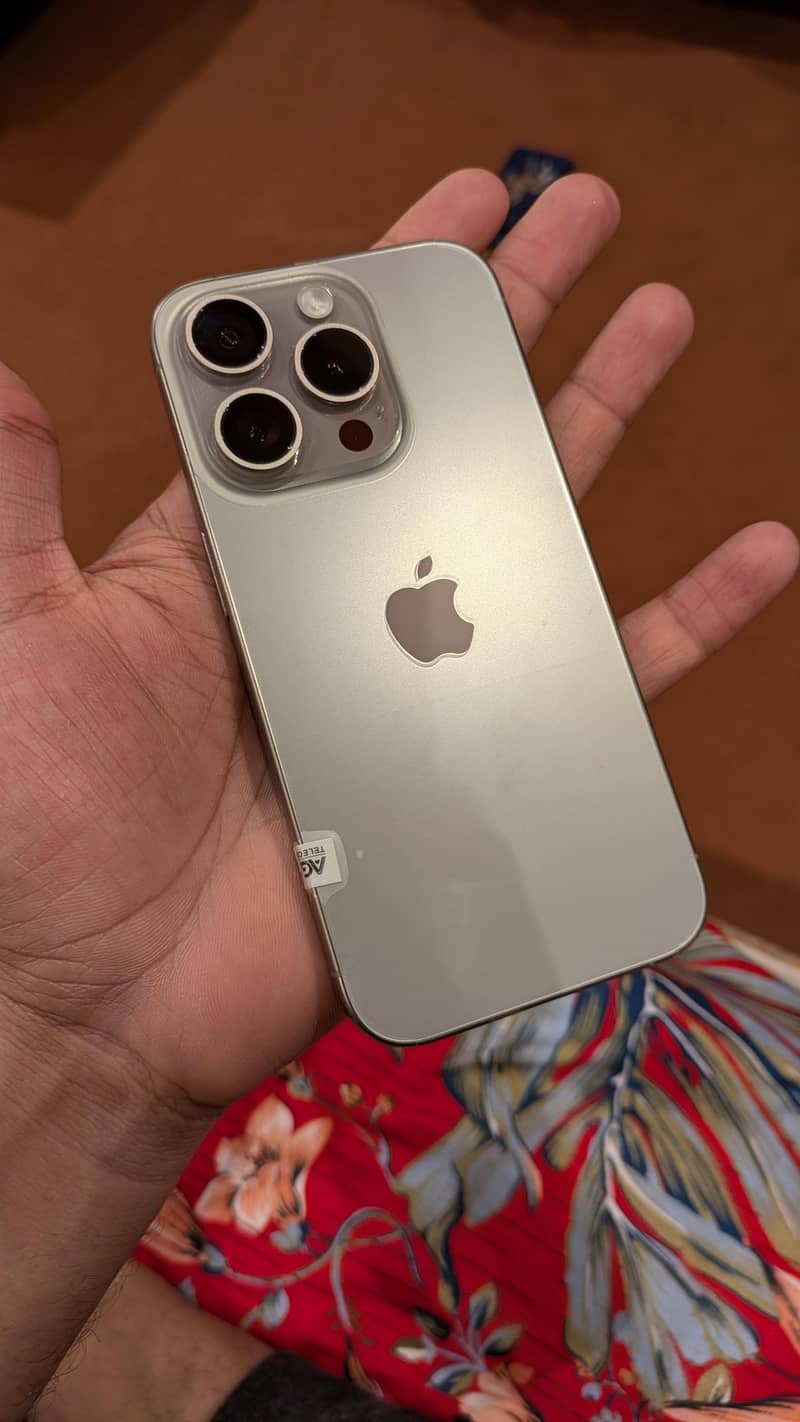 Apple iPhone 15 Pro 10