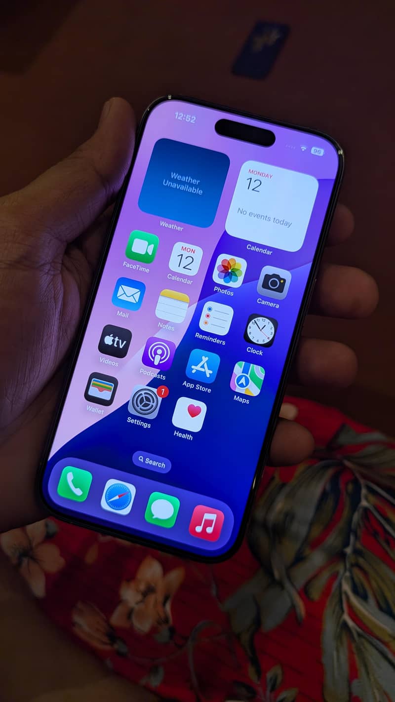 Apple iPhone 15 Pro 12