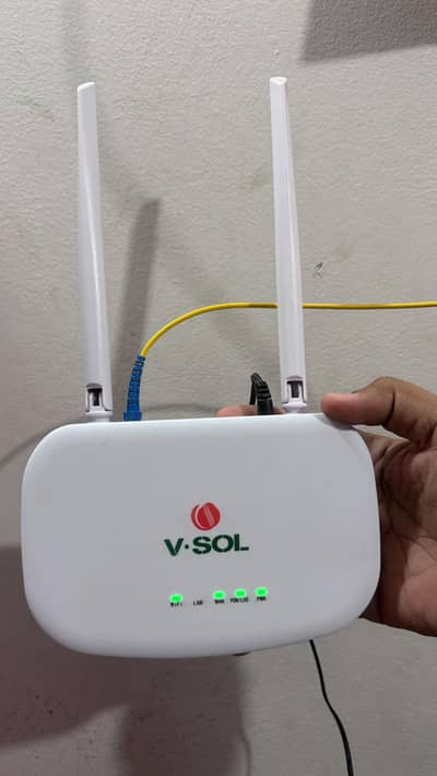 V-sol Fiber Optic Wi-Fi router/ont- Dual antenna-Good condition (Used)