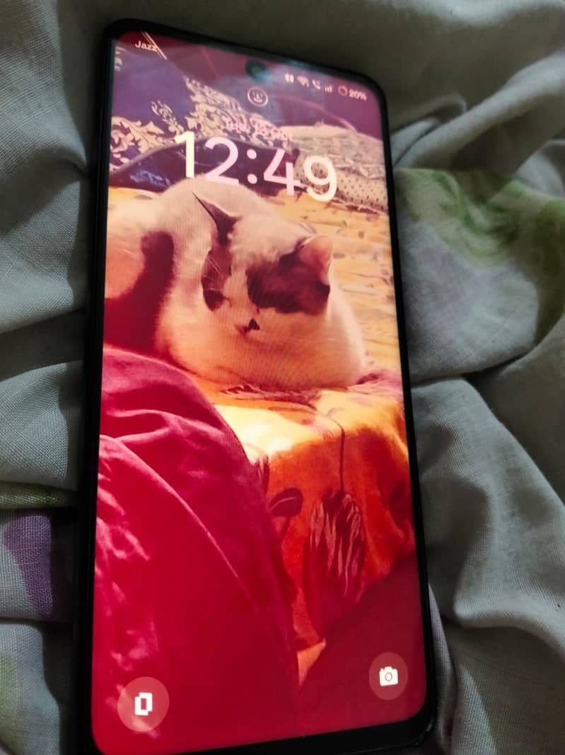OPPO A60 4