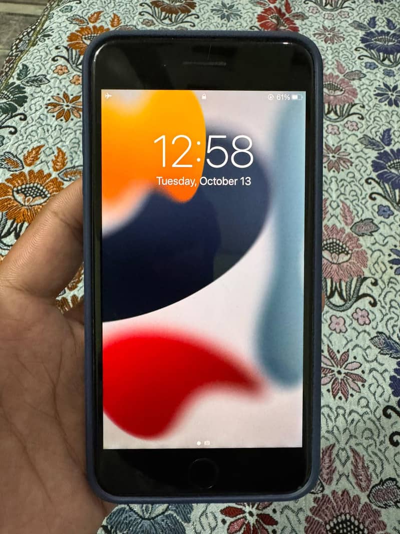 Apple iPhone 7 Plus 2
