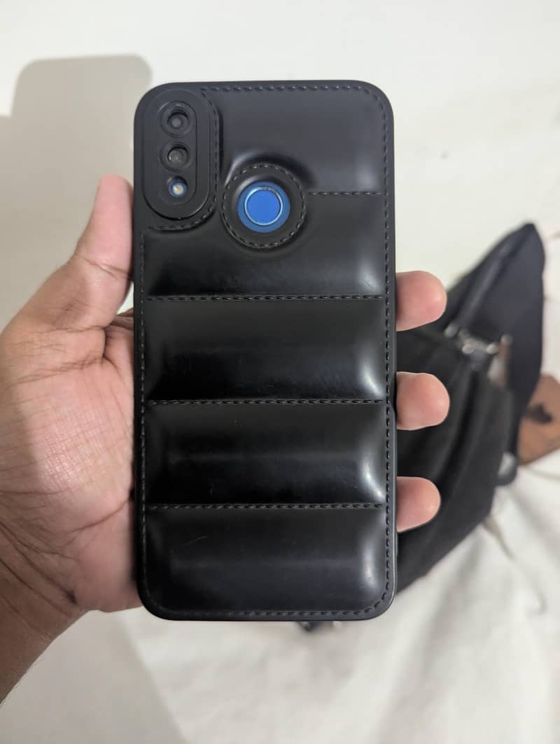 Huawei Nova 3i 6