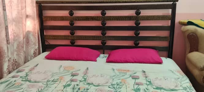 iron double bed with mattress & dressing table