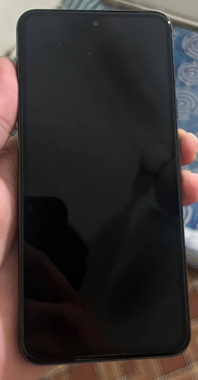 Google Pixel 8 3