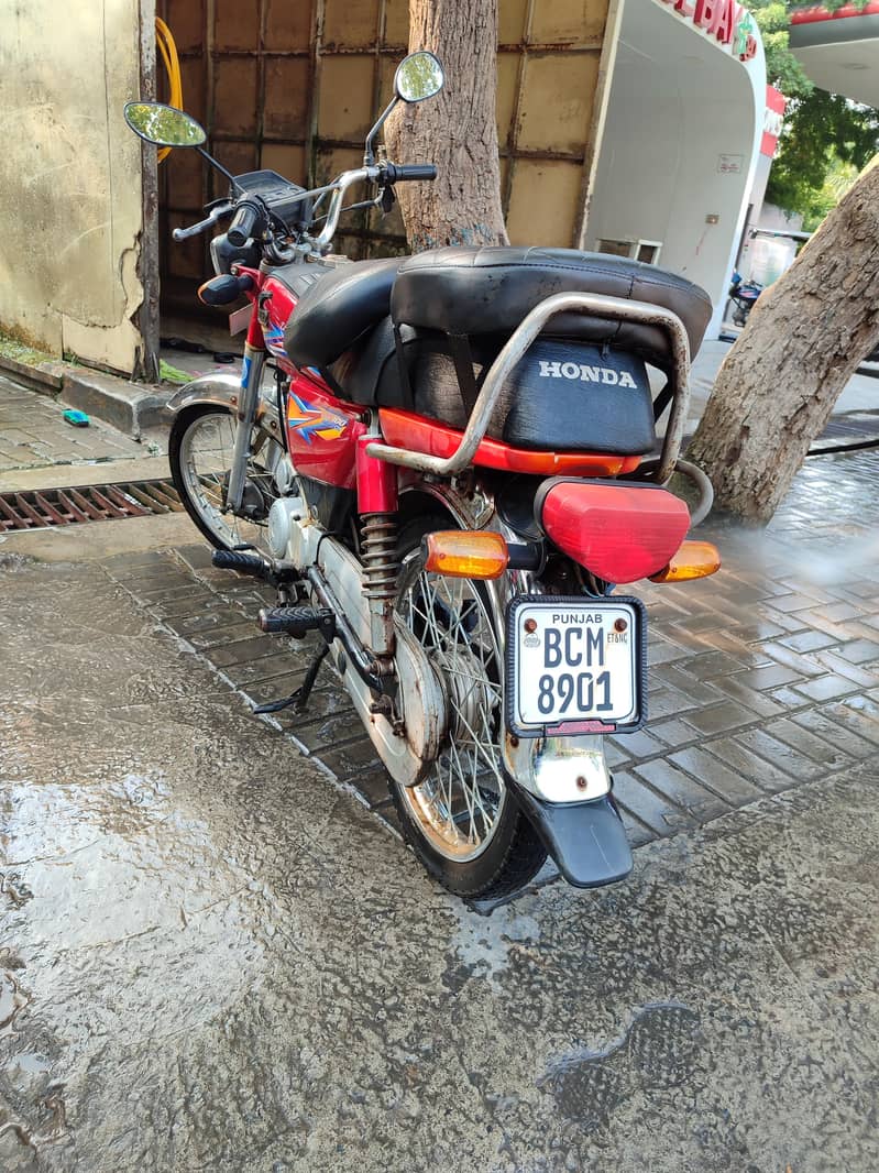 WELL MAINTAINED US 70 3
