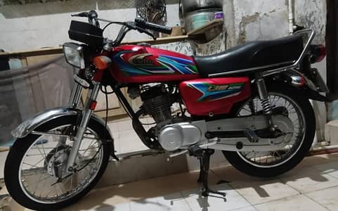 United 125 Selaed Engine First Owner  Bike For Sale 03162918168