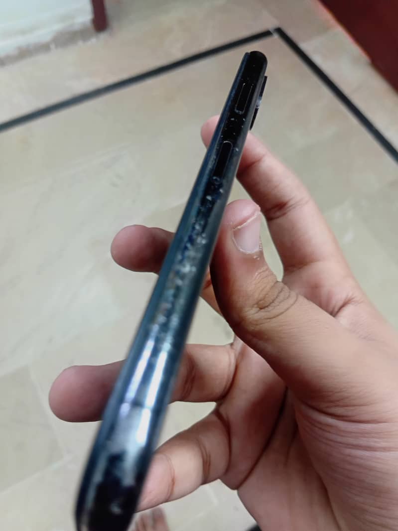 Apple iPhone X 2