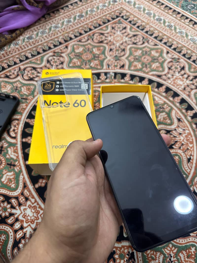 Realme Note 60 5