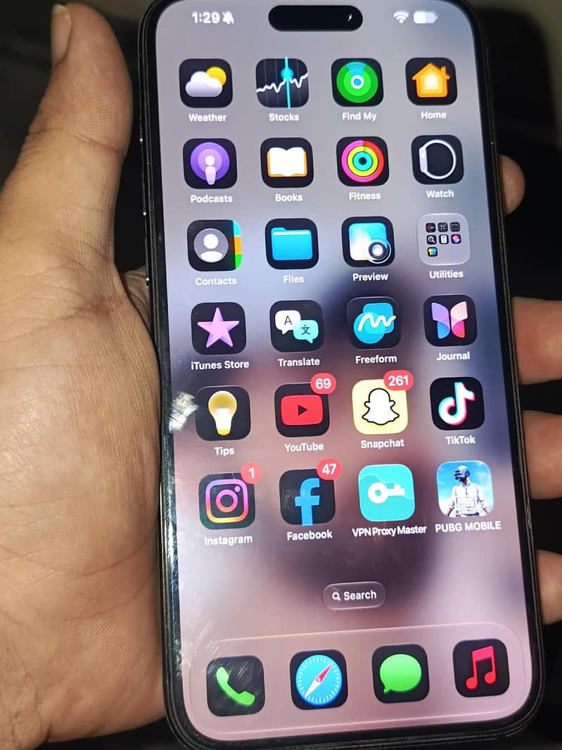 Apple iPhone 15 Pro Max 1