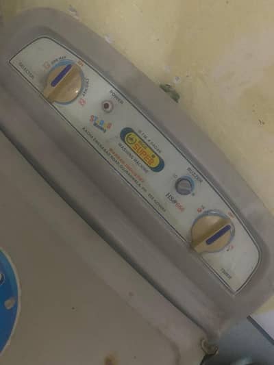 super Asia washer neat condition bohot km use howa ha