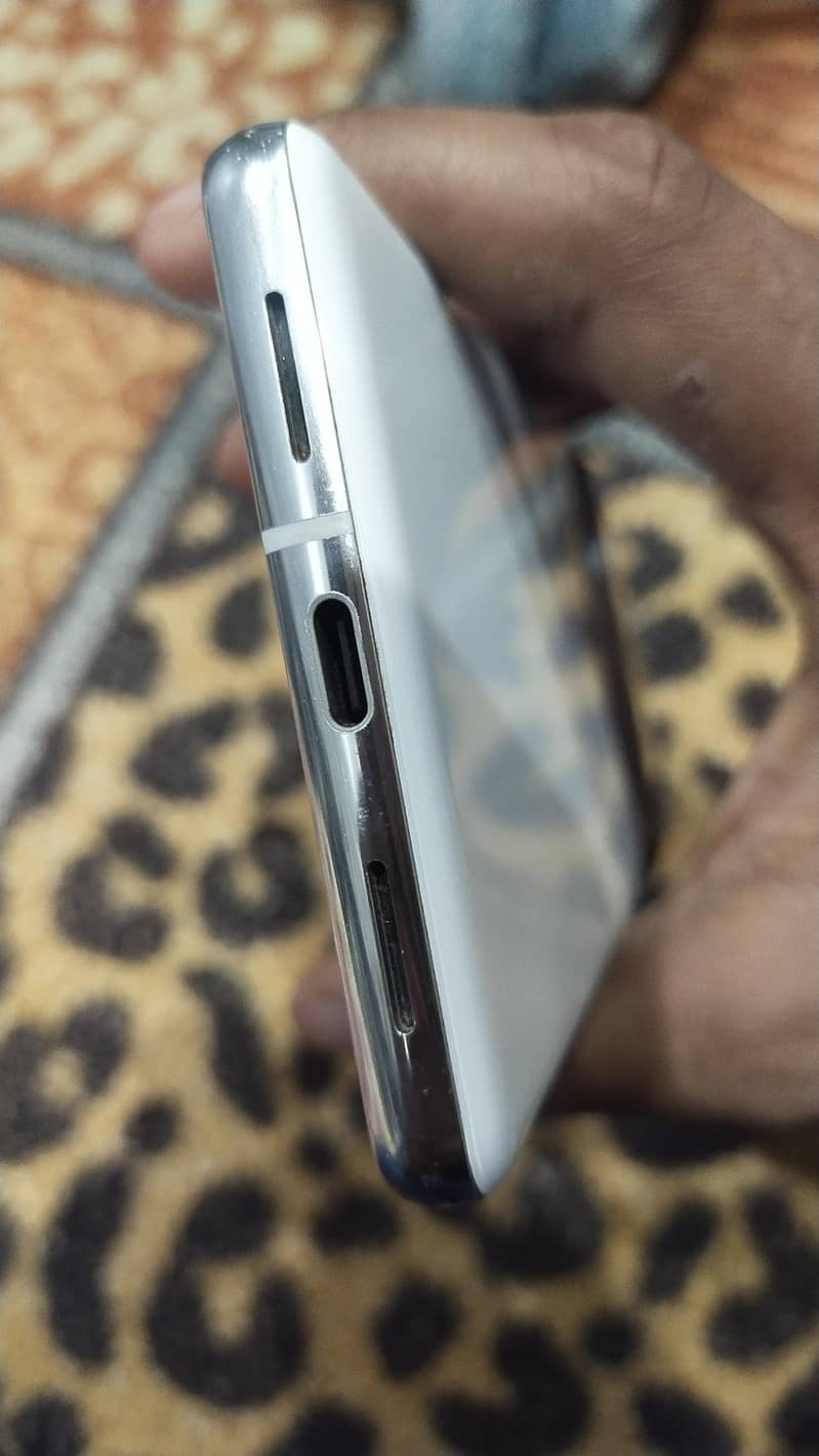 Google Pixel 7 Pro 2