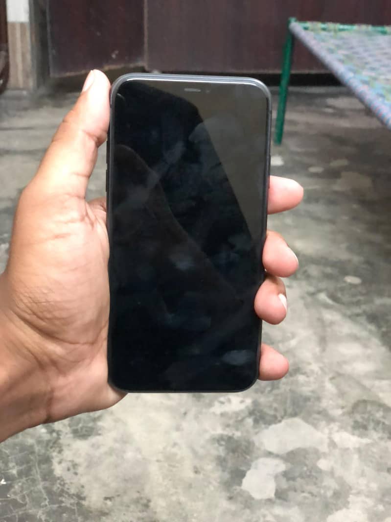 Apple iPhone 11 1